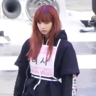😐