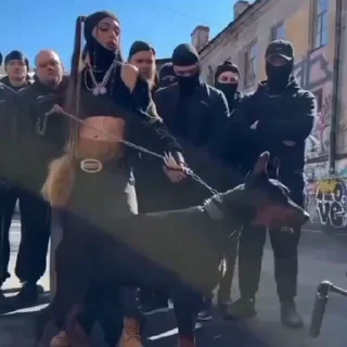 😎