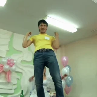 🕺