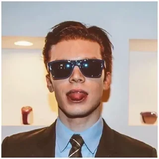 😋