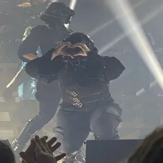 🥰
