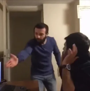 ✋
