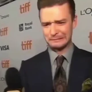🥴