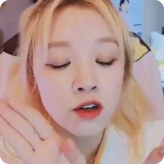 ⚡