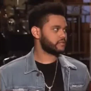 😐