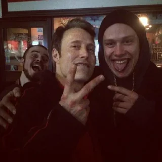 ✌️