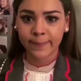 😐