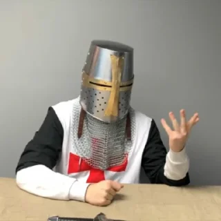 👑