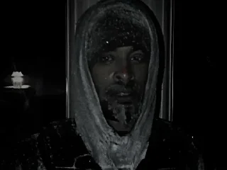 ☠