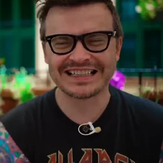 😄