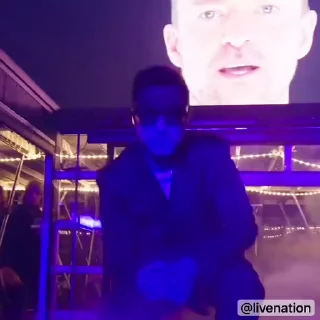 🤛