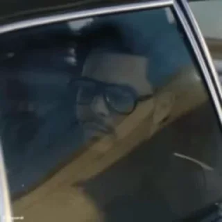😐