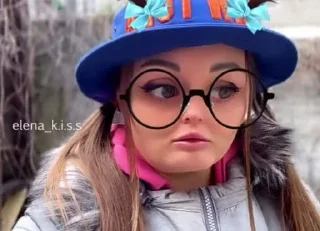 💋