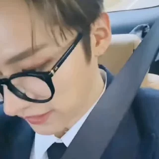 🤩