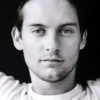 Tobey Maguire @stickersb2b