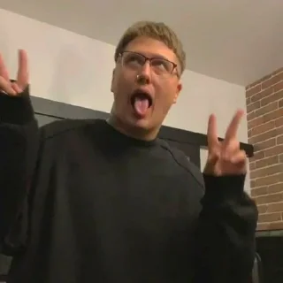 ✌