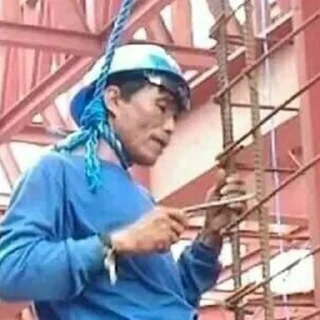 😐