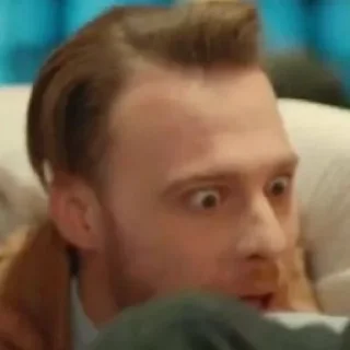 😱