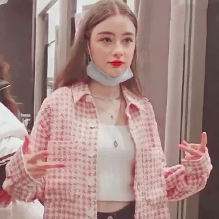 🌸