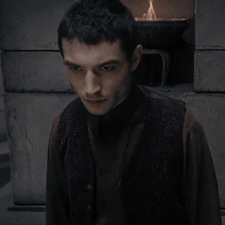 🎬