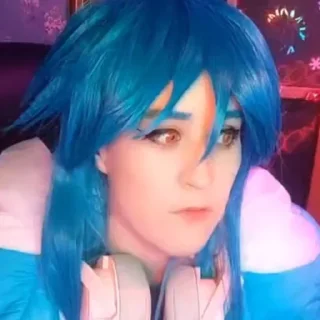 😳