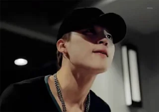 🤍