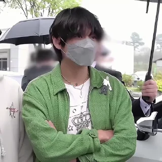 😐