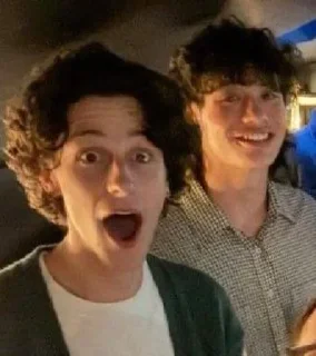 🤩
