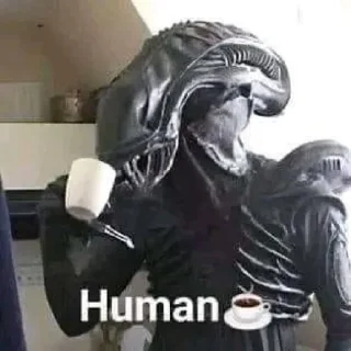 👽