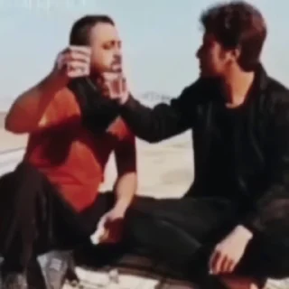 🥂
