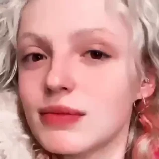😜