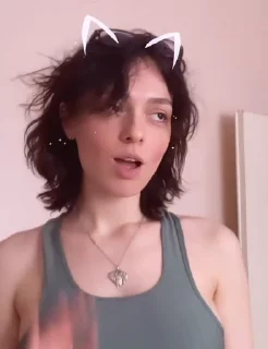😻