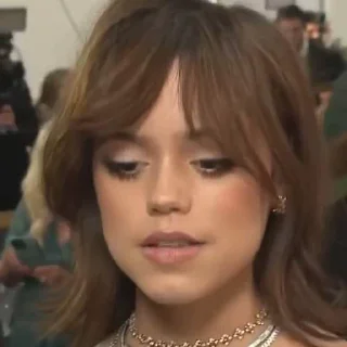 😁