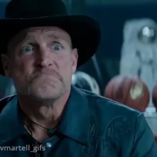 😡