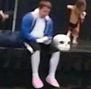 🫥