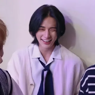 😁