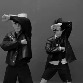 👊