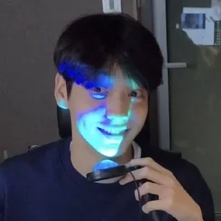 😜