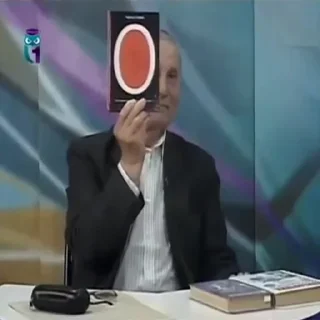 🤖