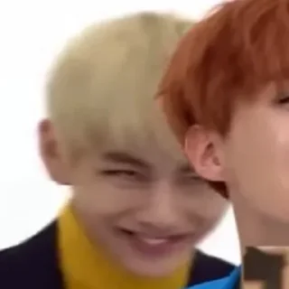 😈