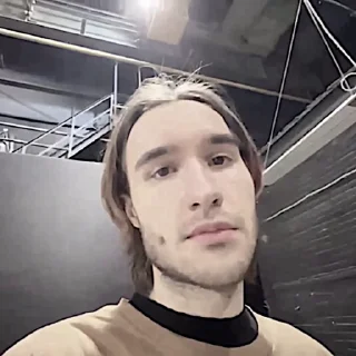 😐