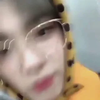 🐾