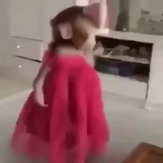 👑