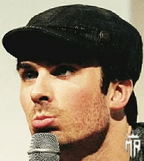 😜