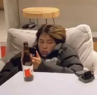 😐