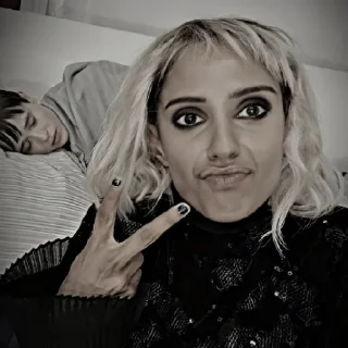 😚
