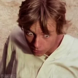 😨