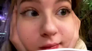 🤨