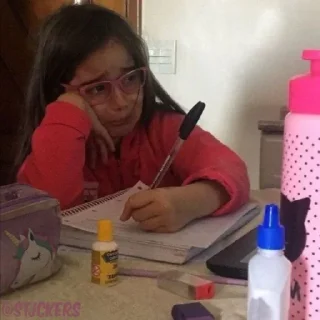 😭