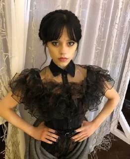 🕸